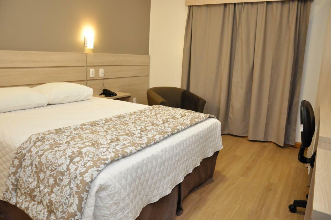 Executivos Hotel Cruz Alta Esterno foto